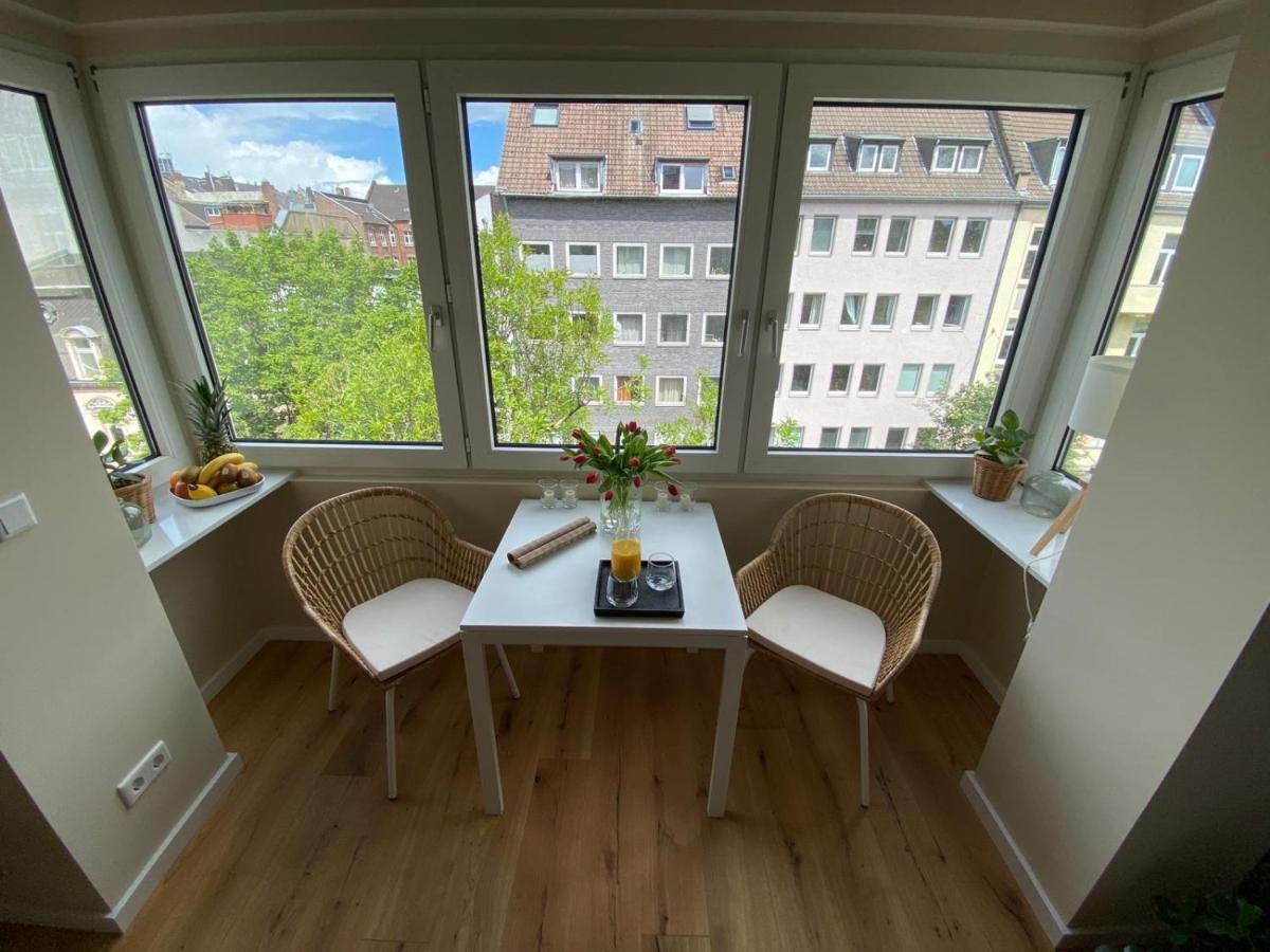Apartment Himmelbett-studio über Düsseldorf, Neu Düsseldorf