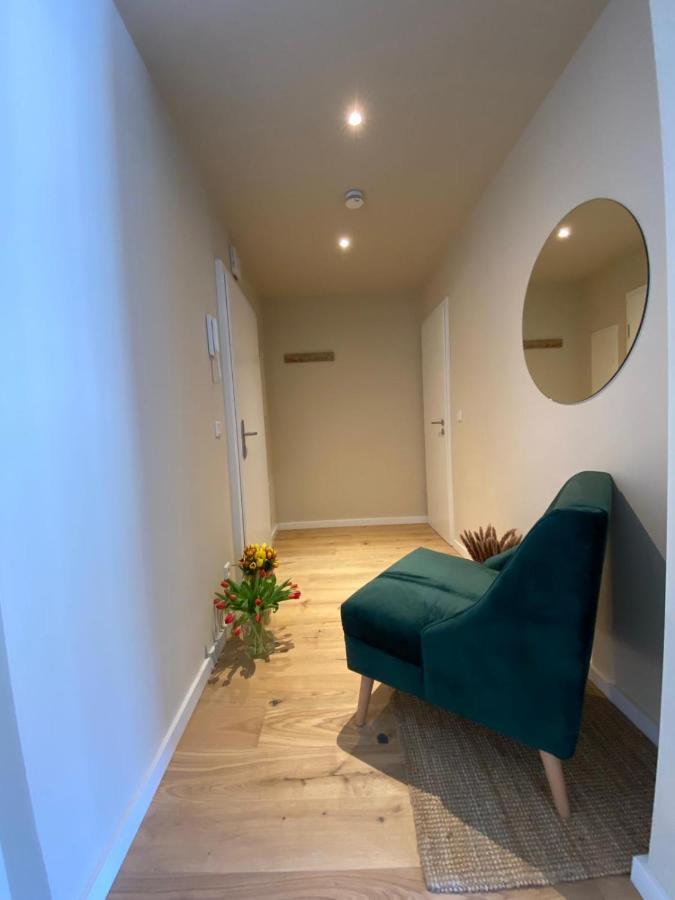 Himmelbett-studio über Düsseldorf, Neu * Düsseldorf